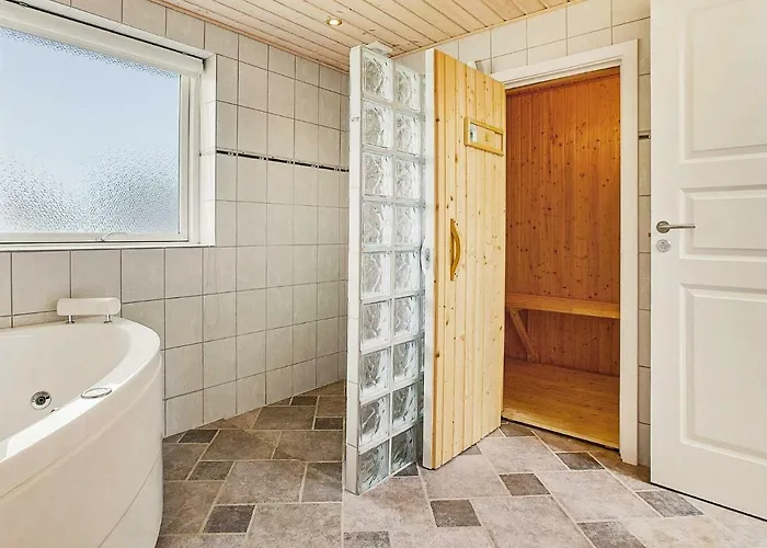 Prázdninový dům 6 Person In *